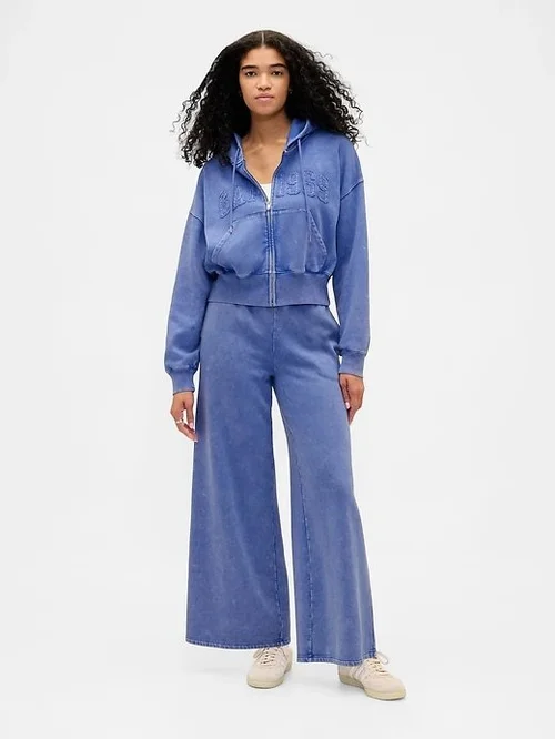 Gap Mosaic Blue Collection - March 2026 — EXTRA MAGIC MINUTES